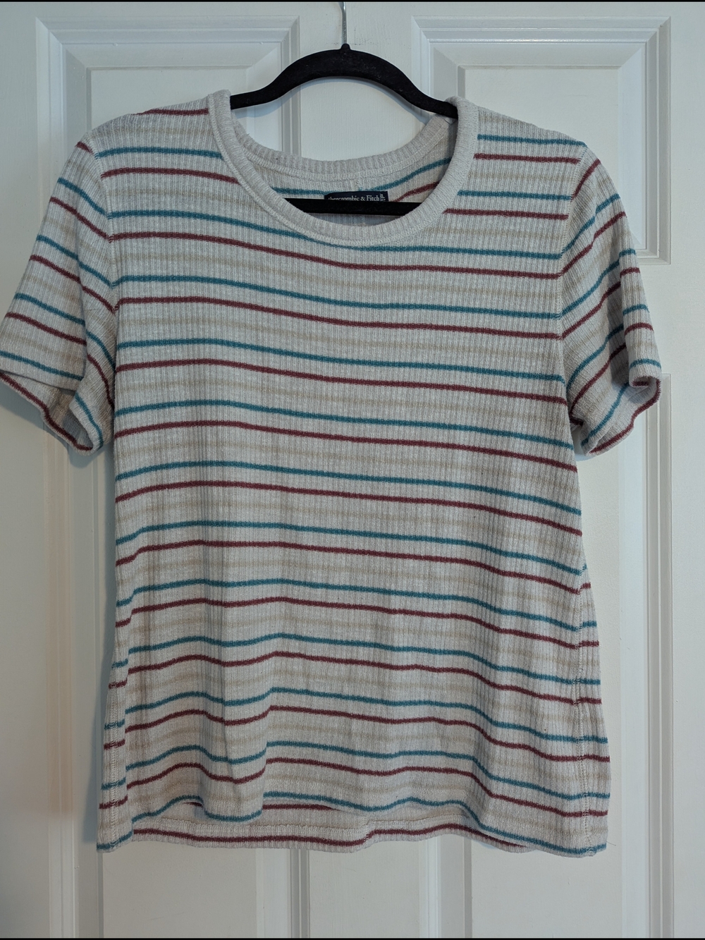 Abercrombie & Fitch Cream Ribbed Short Sleeve Tee with Teal and Burgundy Stripes